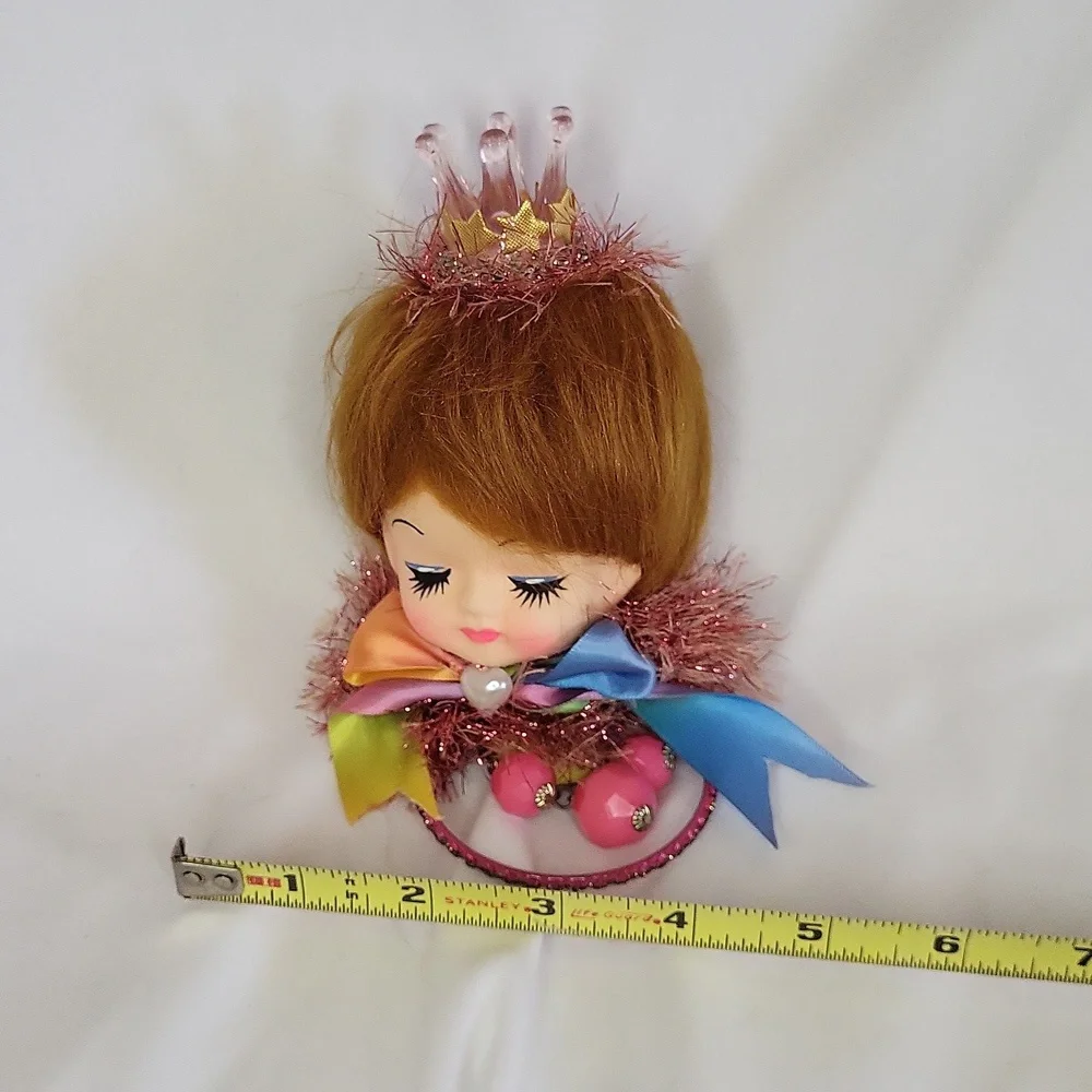 Doll Head Keychain Sleeping Beauty Angel Tiara Kitsch Ornament Vintage Style